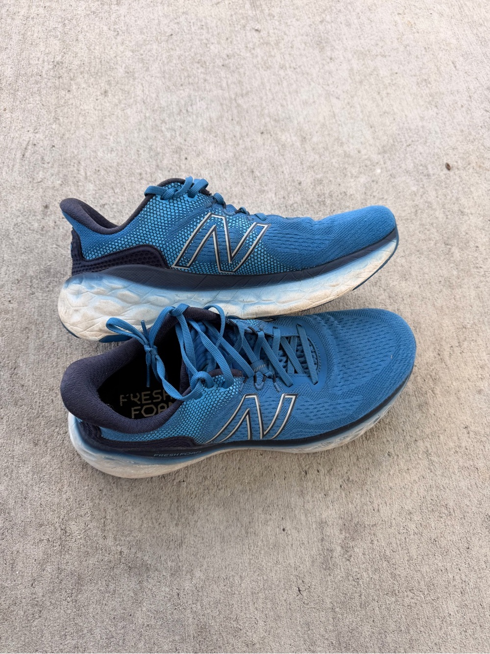 New Balance Men's Blue Fresh Foam Running Shoes 10.5
